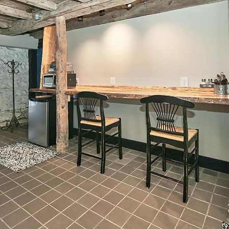 Craftsman Hideaway At The 1841 Farmhouse Chester Экстерьер фото